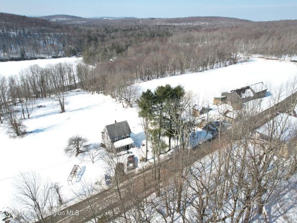 301 Stump Pond Road, Livingston Manor, NY 12758