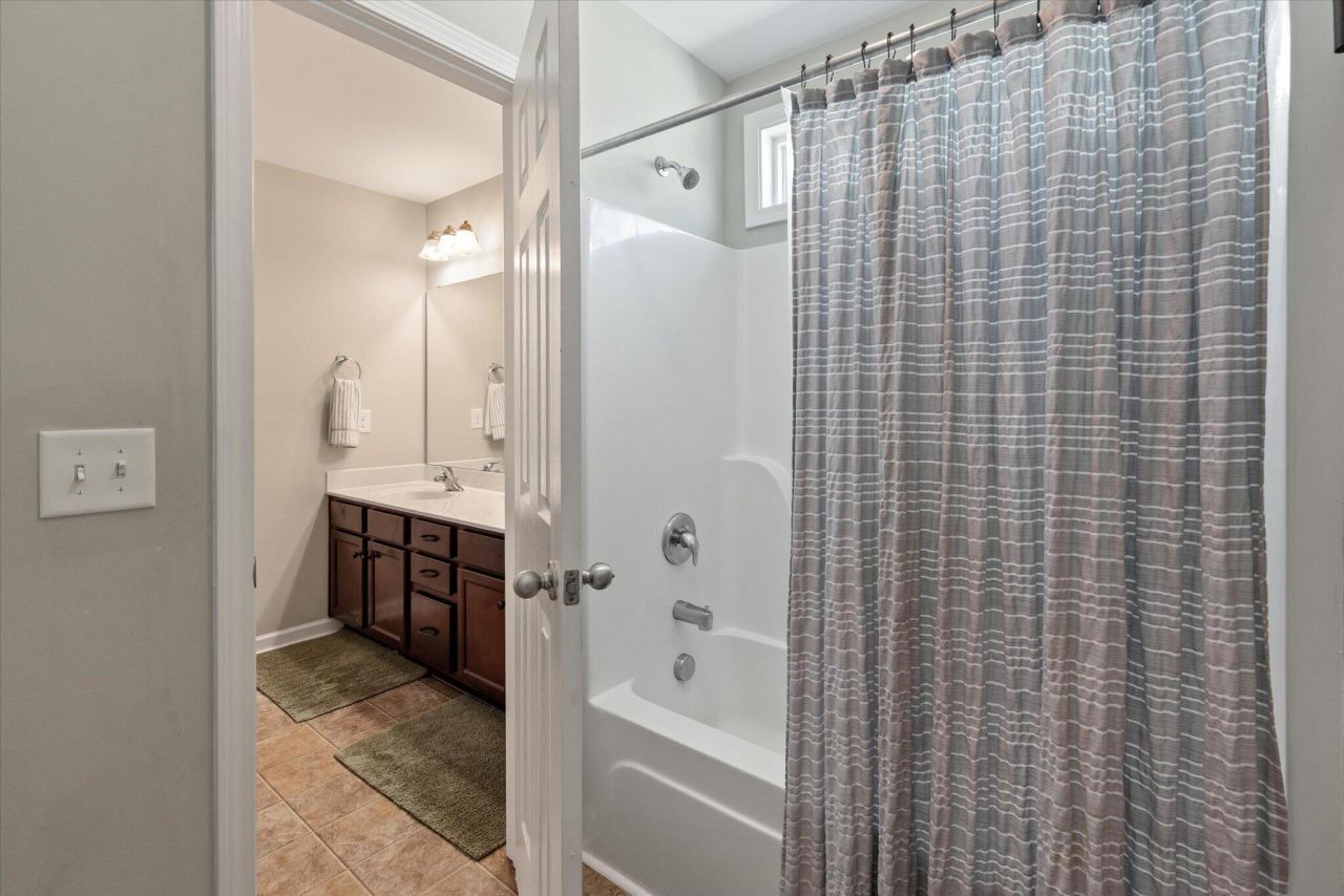 8536 Majestic Street Photo 36