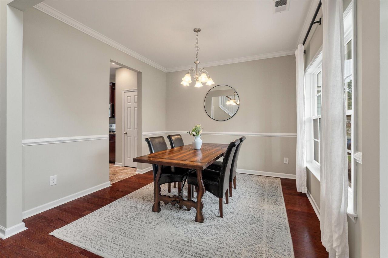 8536 Majestic Street Photo 6