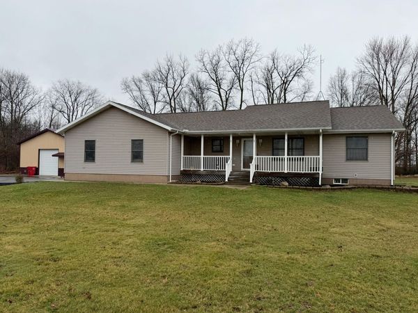 5850 W 600 N, Winamac, IN 46996