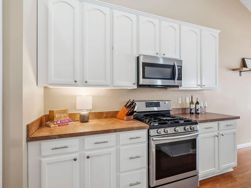 4032 Ponds Edge Street Street, Grove City, OH 43123 Photo 15