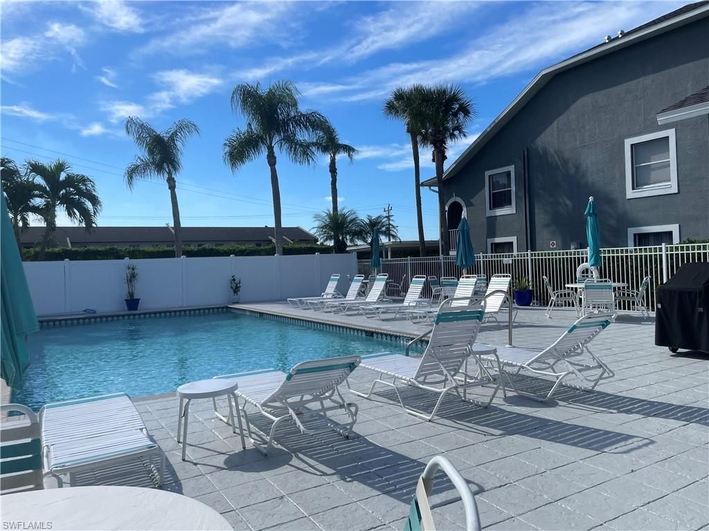 1765 Cape Coral Pkwy E, Unit 201, Cape Coral, FL 33904 Photo