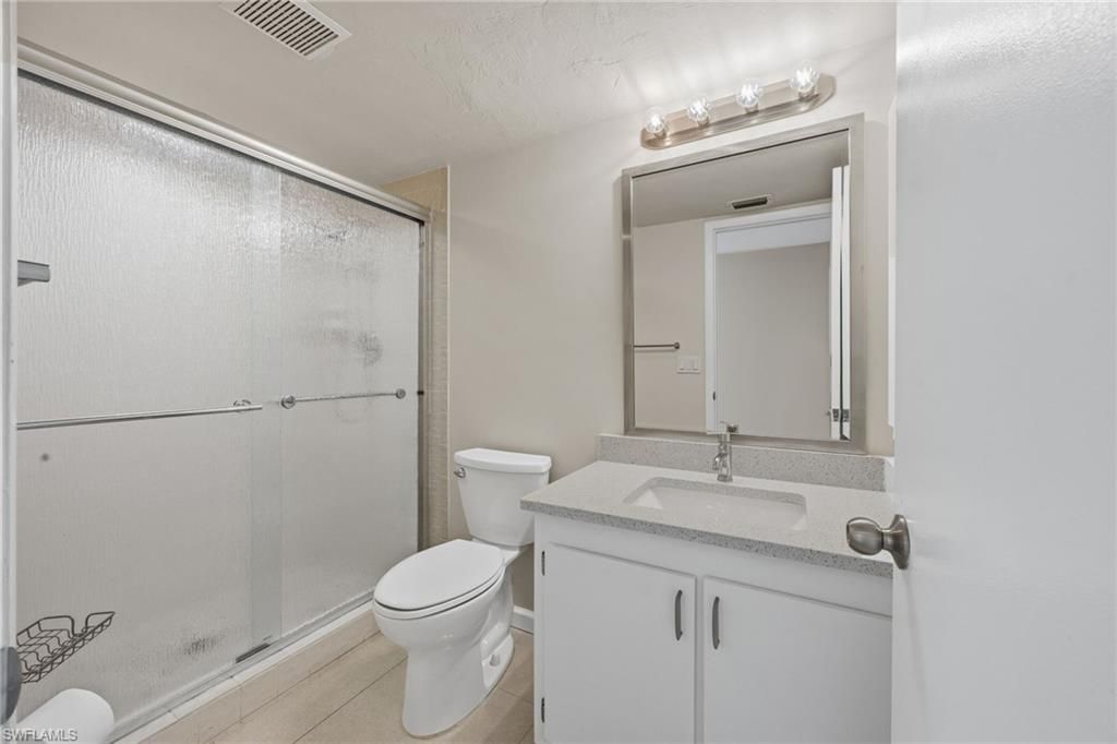 116 Pinebrook Dr, Fort Myers, FL 33907 Photo