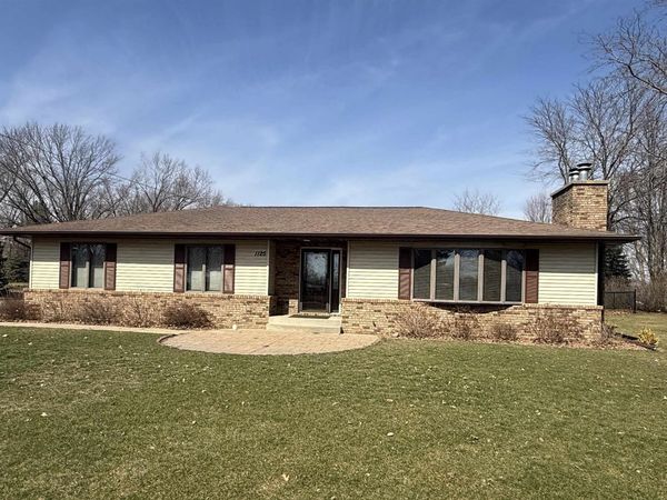 1125 Parkview Drive, Tomah, WI 54660