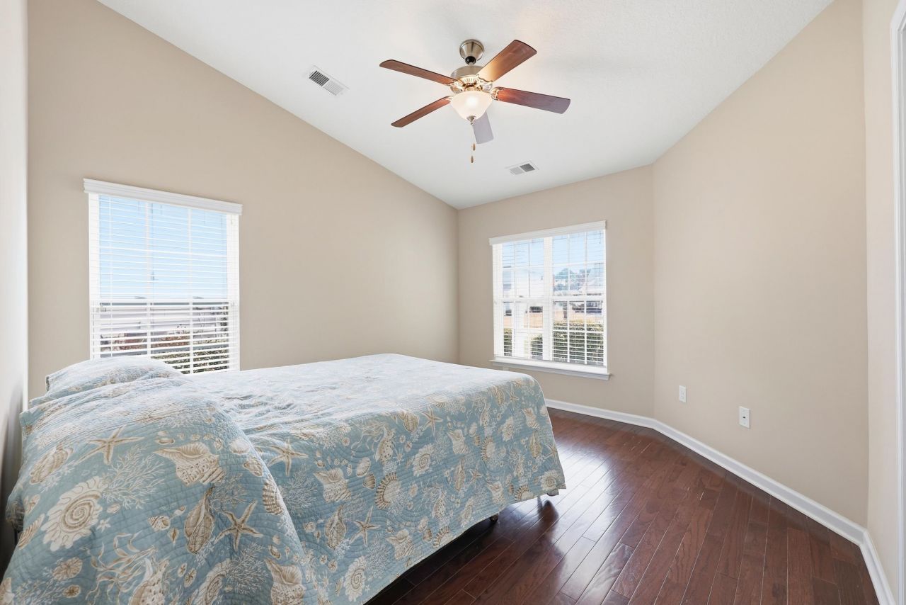 932 Tullamore Ct. Photo 19