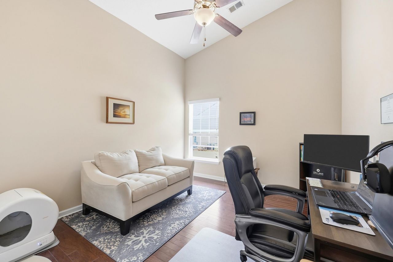 932 Tullamore Ct. Photo 22