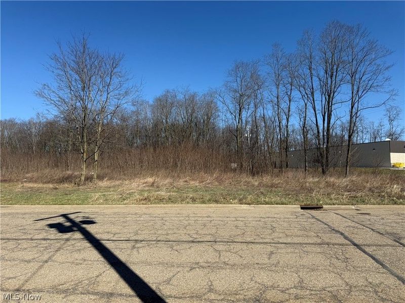 V/L Enterprise Circle , Louisville, OH 44641 Photo 9