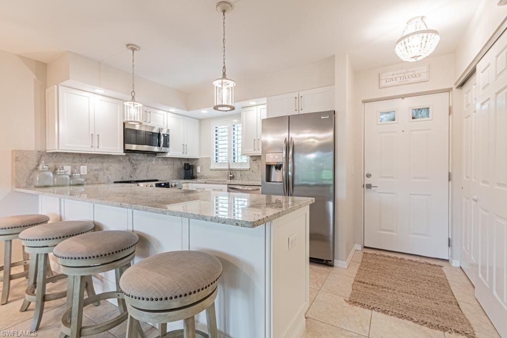 746 Eagle Creek Dr W, Unit 104, Naples, FL 34113 Photo