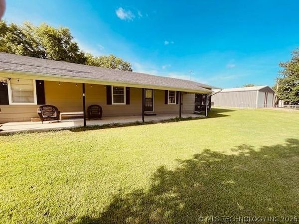 421216 E 1161 Road, Eufaula, OK 74432