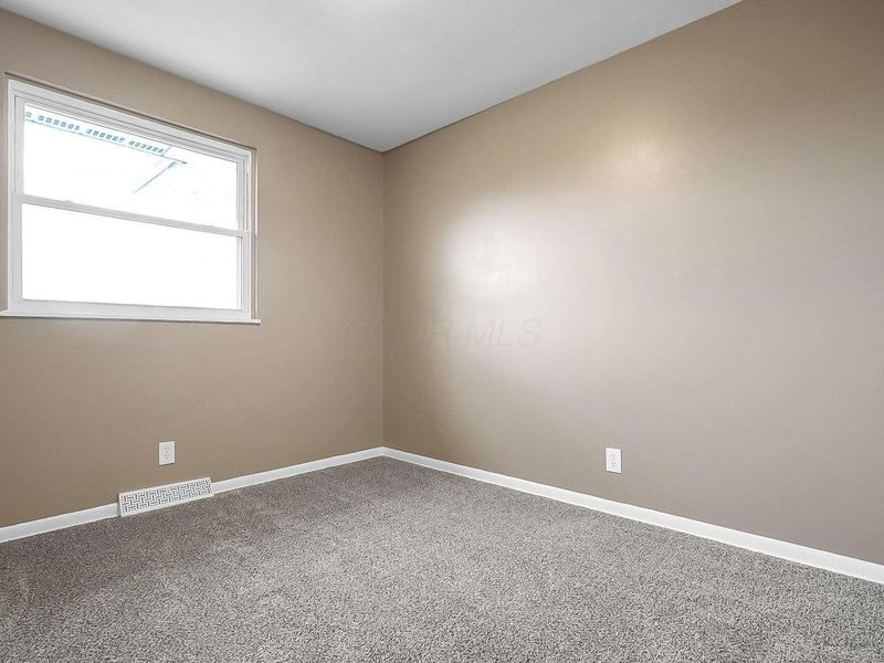 1364 Roberts Place, Columbus, OH 43207 Photo 10