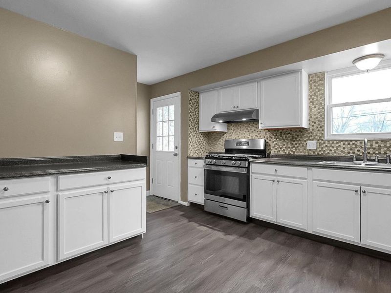 1364 Roberts Place, Columbus, OH 43207 Photo 14