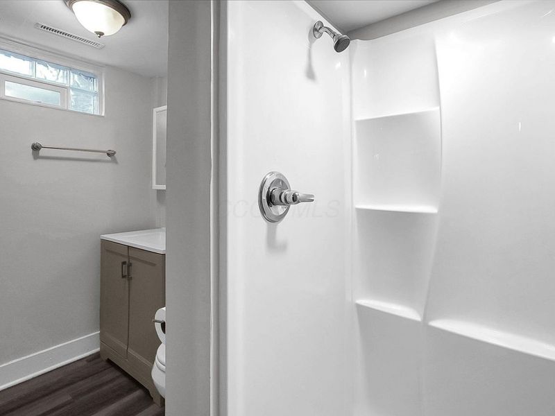 1364 Roberts Place, Columbus, OH 43207 Photo 22