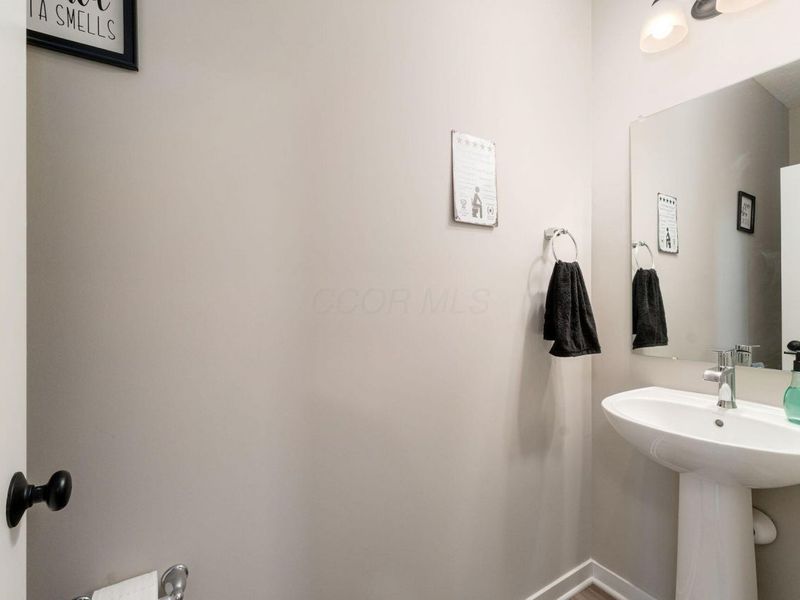 33 Erin Hills Road , Commercial Point, OH 43116 Photo 11