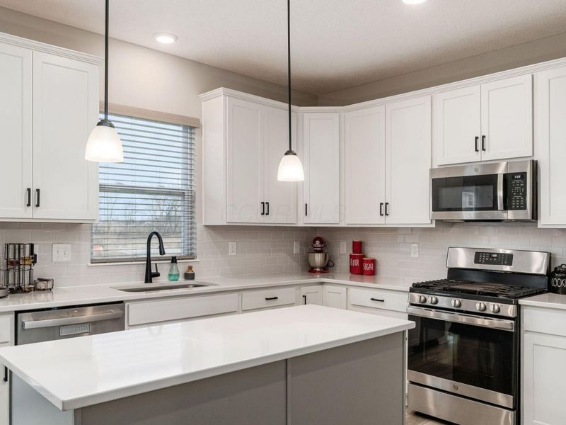 33 Erin Hills Road , Commercial Point, OH 43116 Photo 14