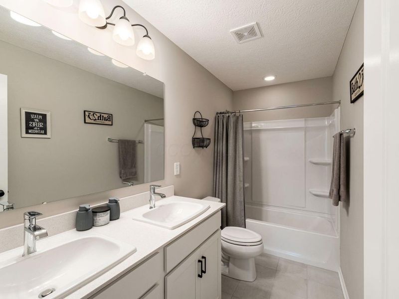 33 Erin Hills Road , Commercial Point, OH 43116 Photo 33