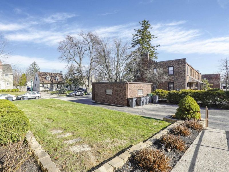 2208 Arlington Avenue , Columbus, OH 43221 Photo 10