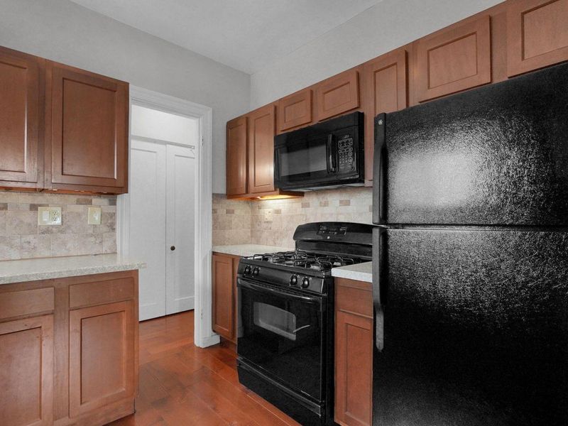 2208 Arlington Avenue , Columbus, OH 43221 Photo 17