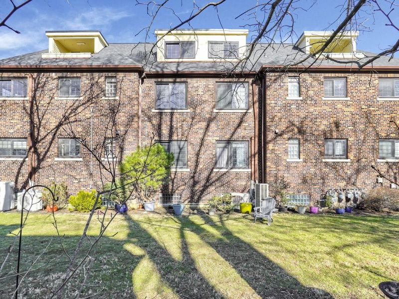 2208 Arlington Avenue , Columbus, OH 43221 Photo 8