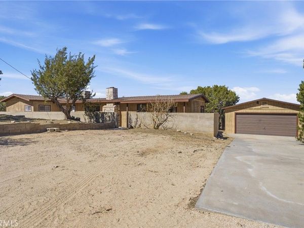 12515 Nearwood Road, Juniper Hills, CA 93553