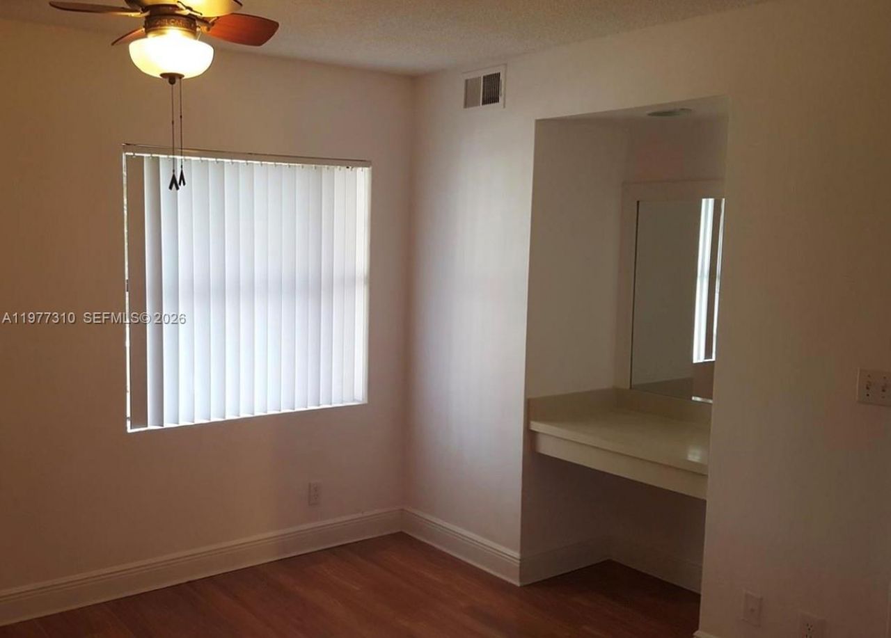 9999 Summerbreeze Dr , Unit 420, Sunrise, FL 33322 Photo