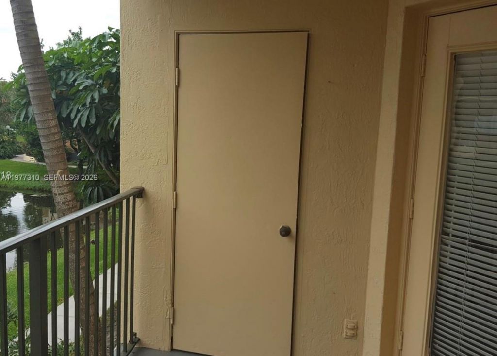 9999 Summerbreeze Dr , Unit 420, Sunrise, FL 33322 Photo