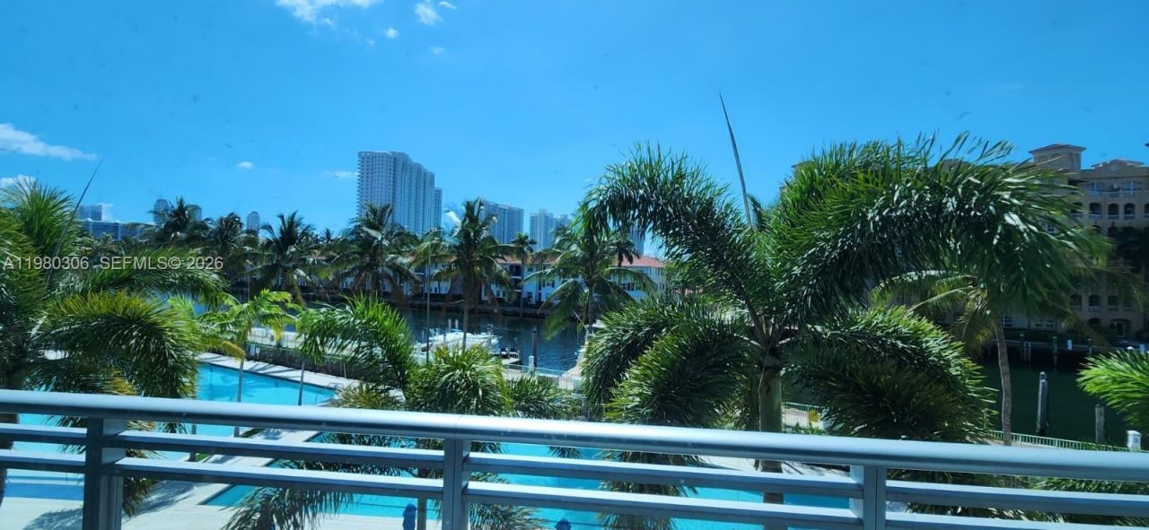 2950 NE 188th St, Unit 237, Aventura, FL 33180 Photo