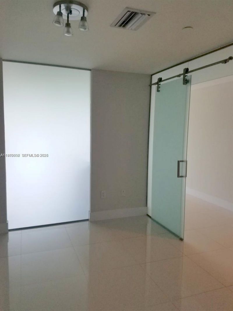 2950 NE 188th St, Unit 237, Aventura, FL 33180 Photo