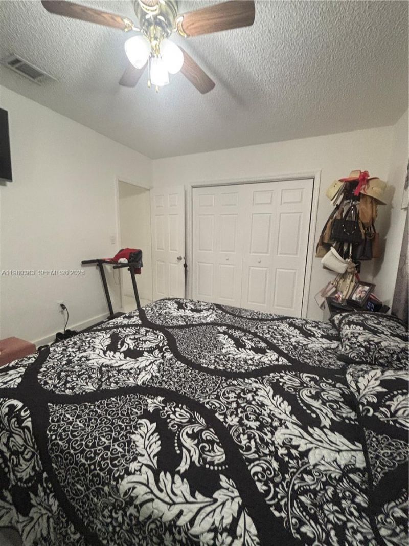 5271 NW 5th St , Unit 5271, Miami, FL 33126 Photo