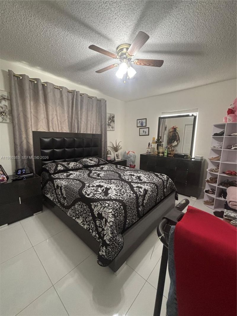 5271 NW 5th St , Unit 5271, Miami, FL 33126 Photo