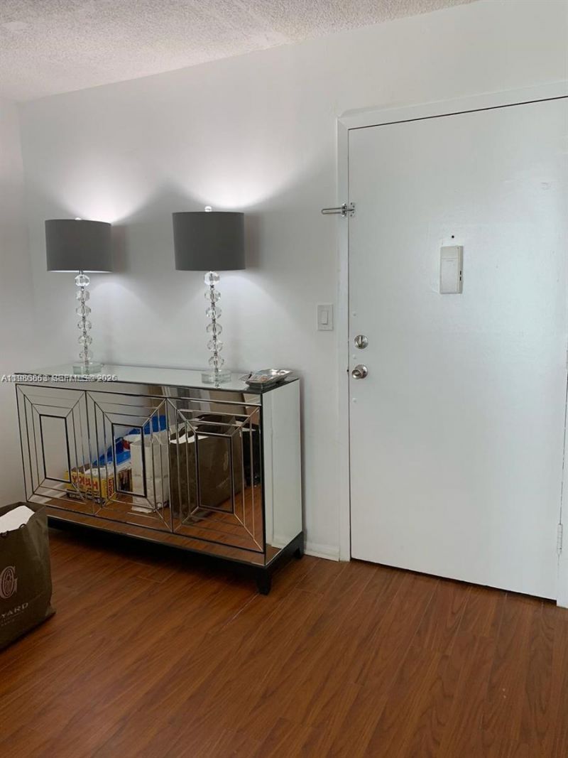 851 Three Islands Blvd, Unit 308, Hallandale Beach, FL 33009 Photo