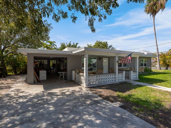 201 4th Street, Big Coppitt, FL 33040