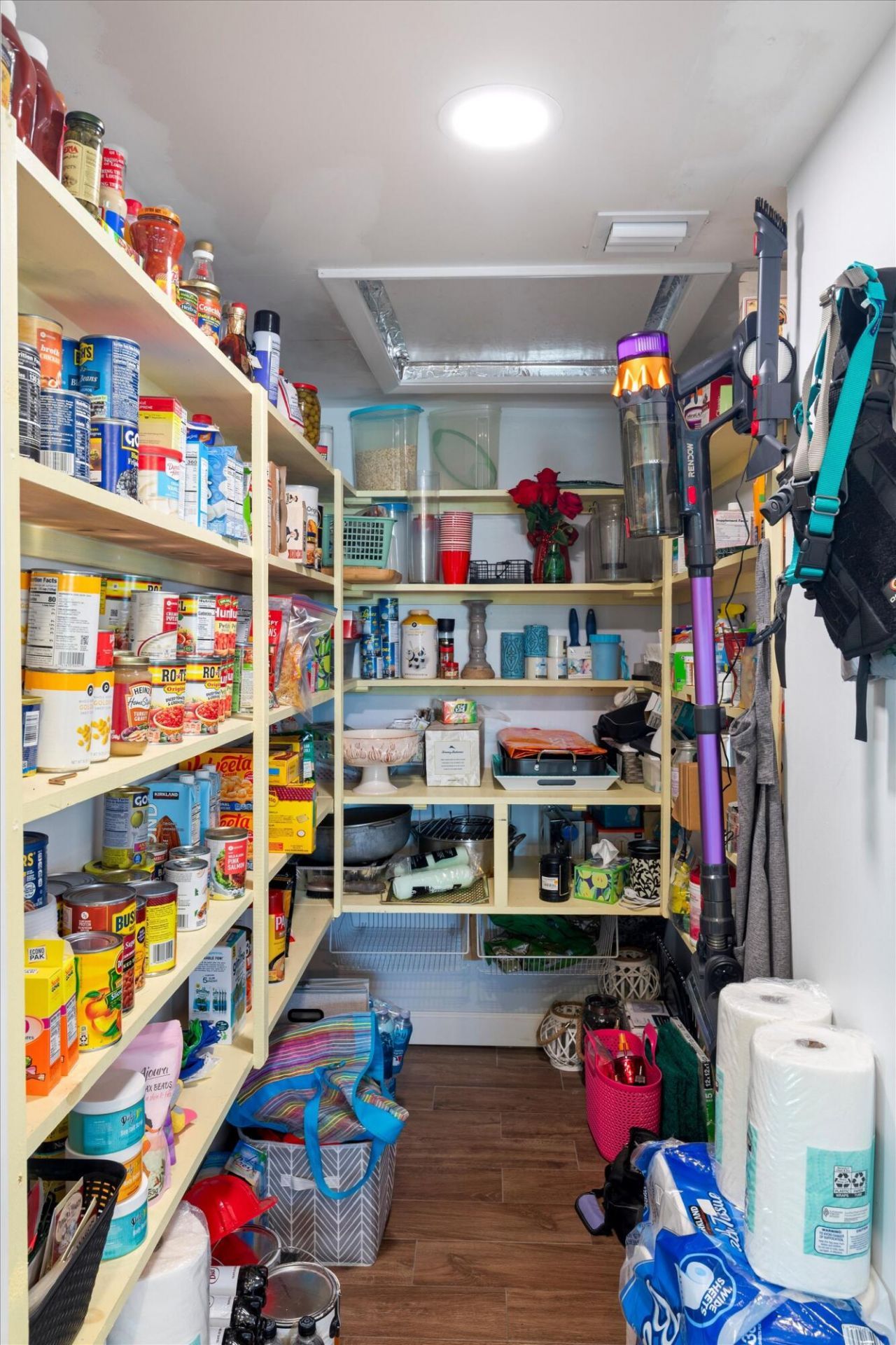 16823 E Point Drive, Sugarloaf, FL 33042 Photo