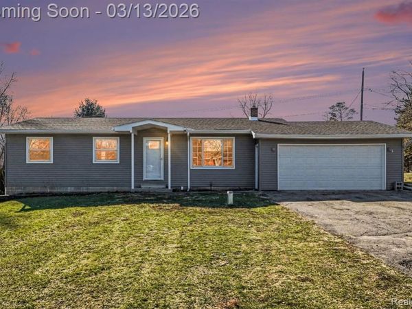 880 Hemingway Road, Orion Twp, MI 48362
