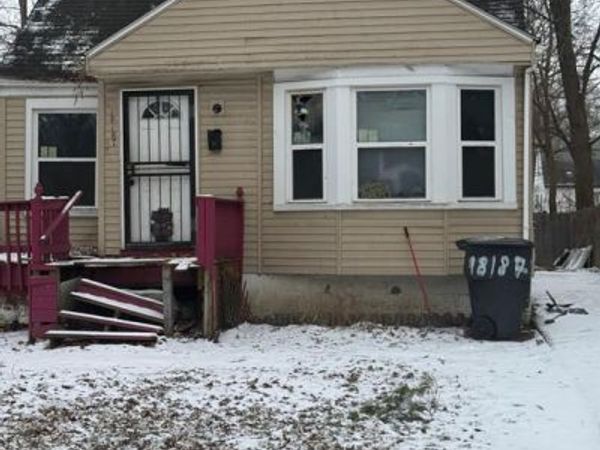 18187 Stout Street, Detroit, MI 48219