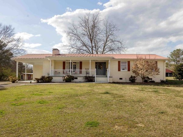 2645 Pineywoods Rd, Leighton, AL