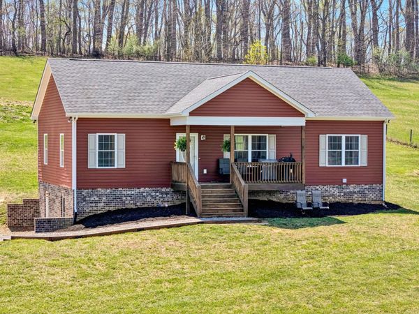 8350 Newport RD , Catawba, VA 24070