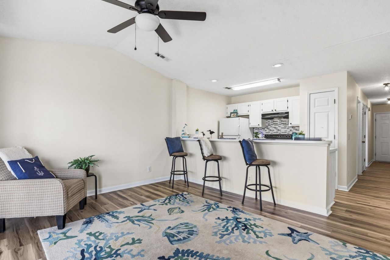 201 Landing Rd. Photo 11