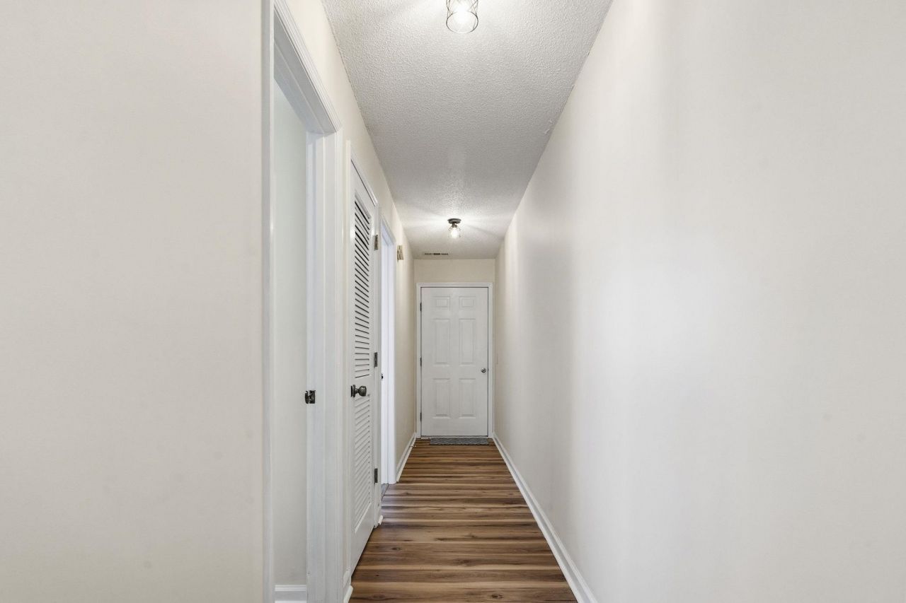 201 Landing Rd. Photo 23