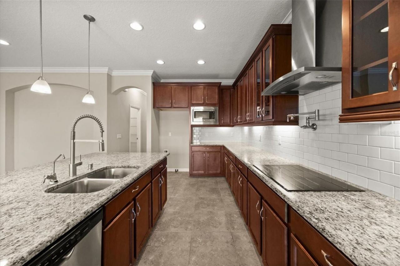 1831 Via Lago Drive, Lakeland, FL 33810 Photo