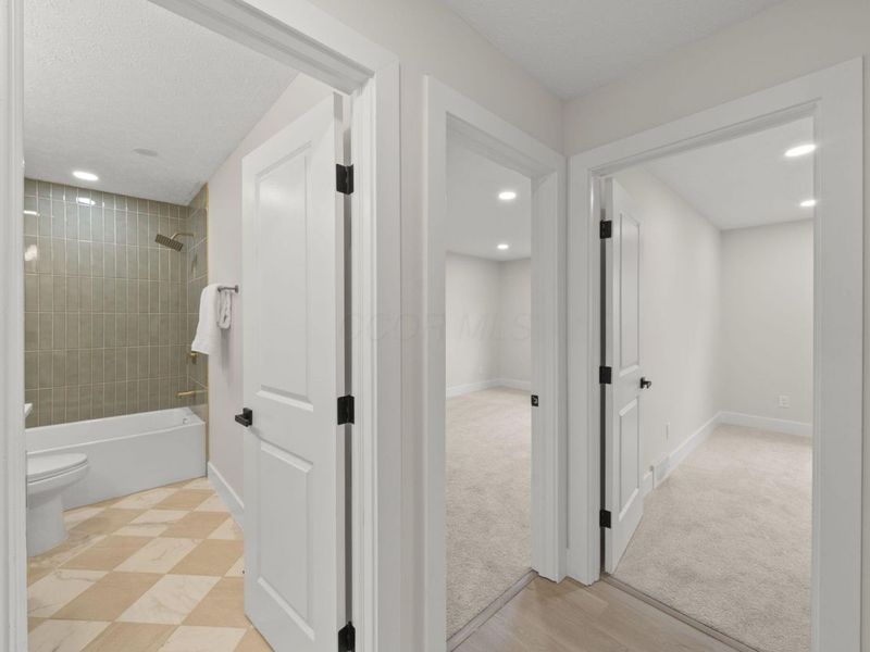 862 Thirlwall Court, Westerville, OH 43081 Photo 32