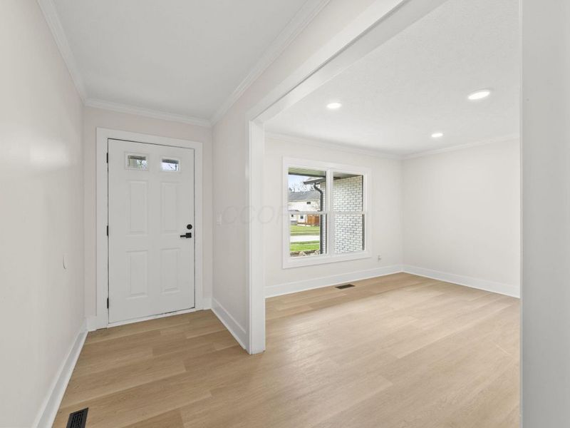 862 Thirlwall Court, Westerville, OH 43081 Photo 4