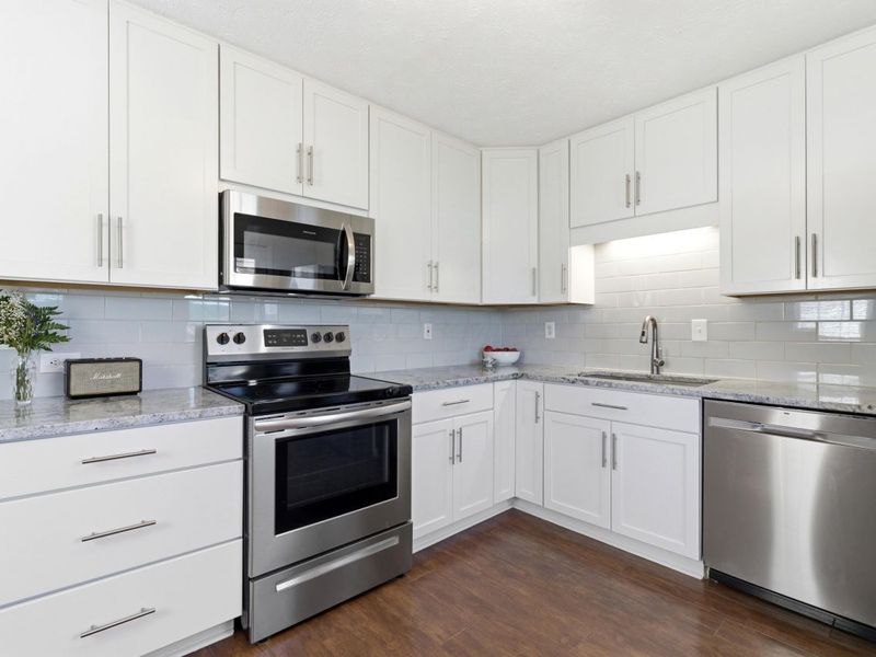 300 S Cypress Avenue, Columbus, OH 43223 Photo 13