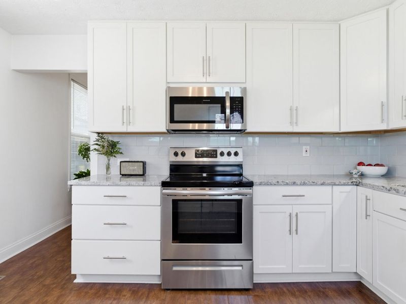 300 S Cypress Avenue, Columbus, OH 43223 Photo 14