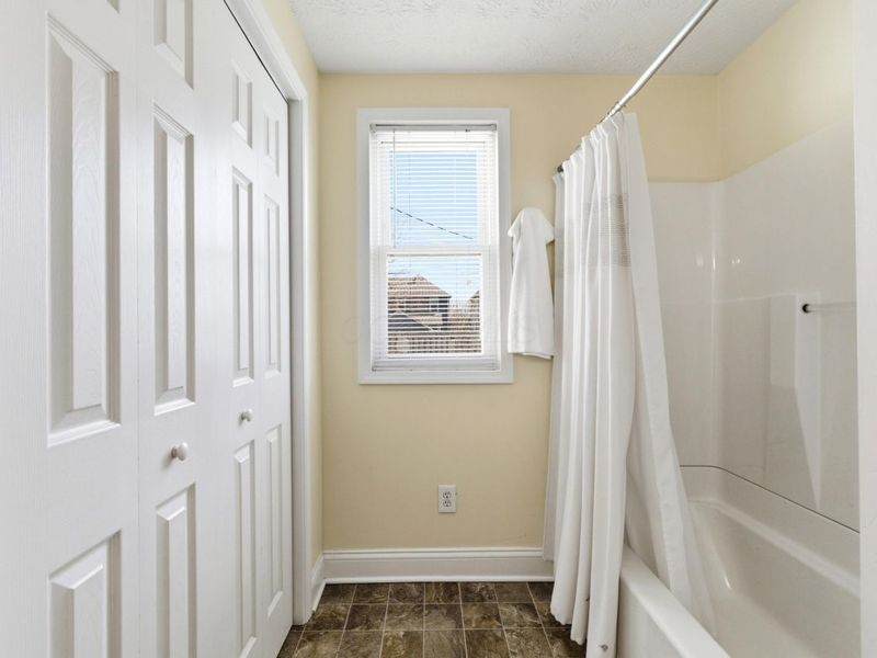 300 S Cypress Avenue, Columbus, OH 43223 Photo 20