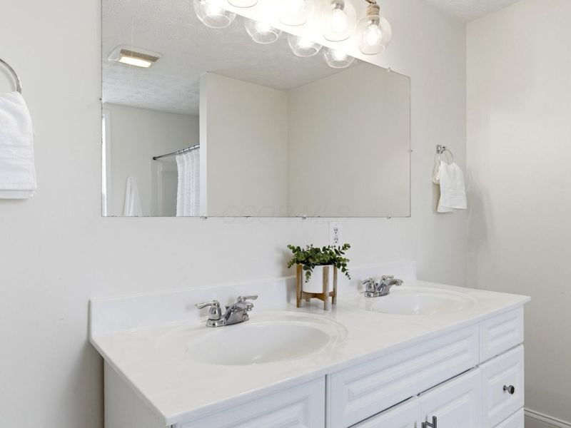 300 S Cypress Avenue, Columbus, OH 43223 Photo 30