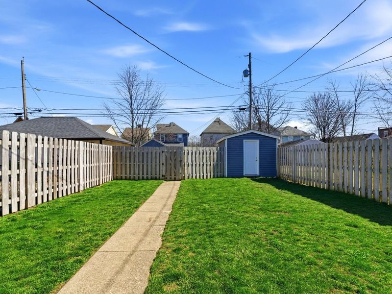 300 S Cypress Avenue, Columbus, OH 43223 Photo 35