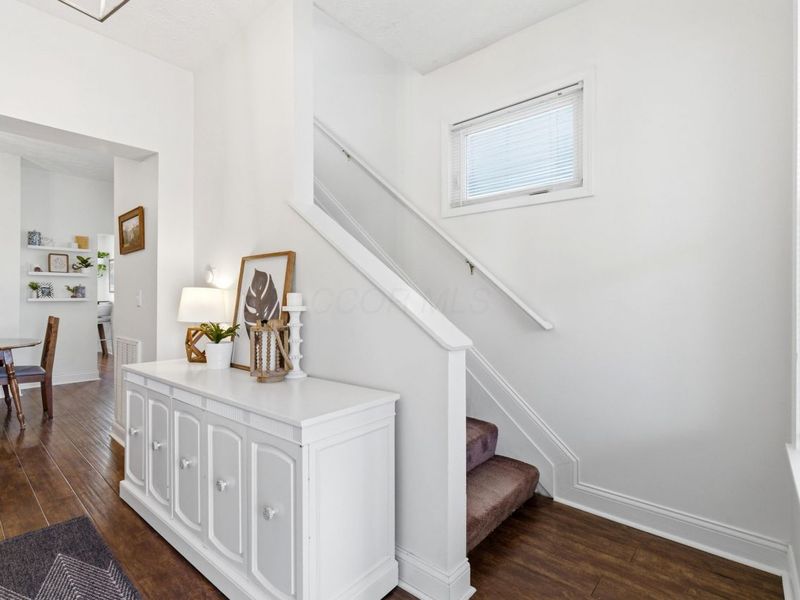 300 S Cypress Avenue, Columbus, OH 43223 Photo 5