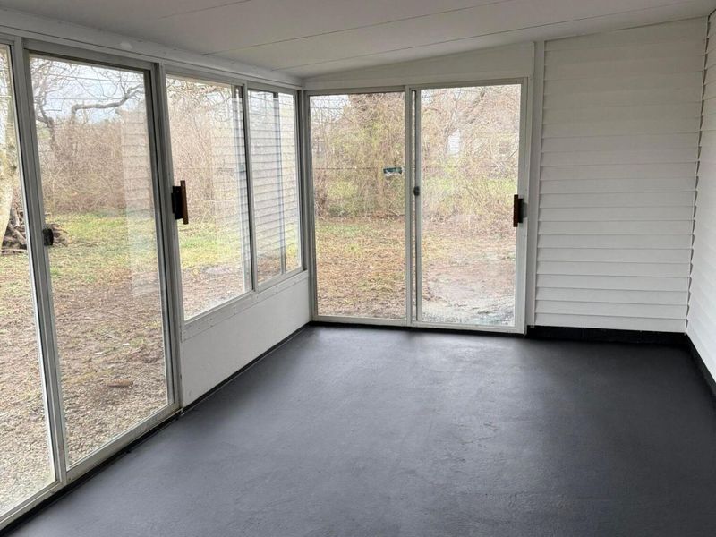 1743 Kermit Avenue , Columbus, OH 43207 Photo 13