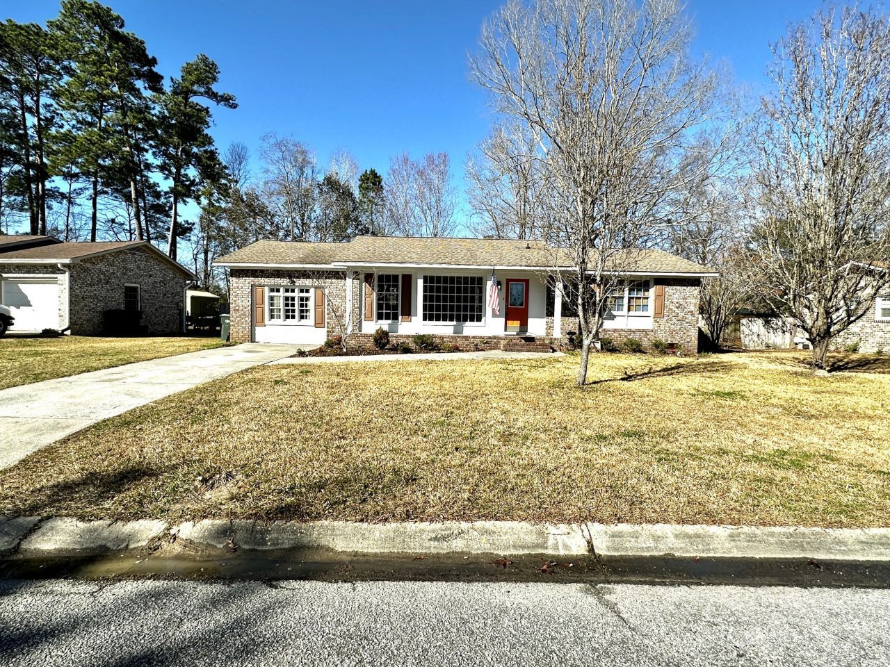 6 Duck Pond Court Photo 21