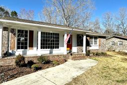 6 Duck Pond Court photo 4